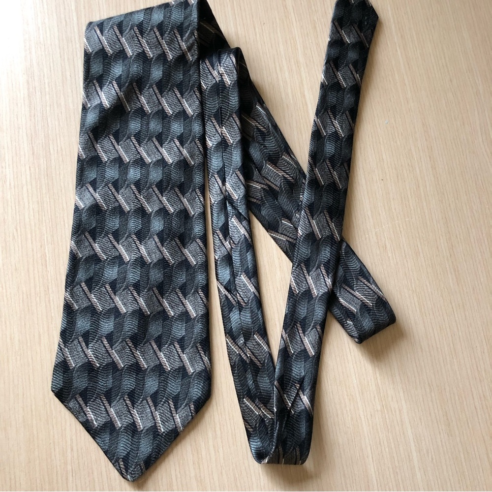 💕2/$30 💕J. Ferrar 100% Silk Tie